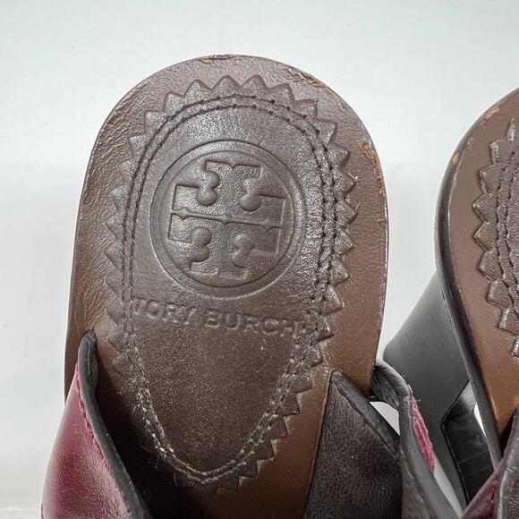 Tory Burch Women's Size 7 Kingsbridge Studded Open Toe Wedge Maroon Sandals - Picture 11 of 15